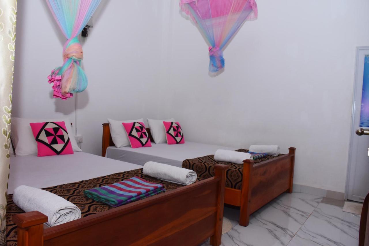 Leesa Villa Safari Resort 우다왈라웨 외부 사진